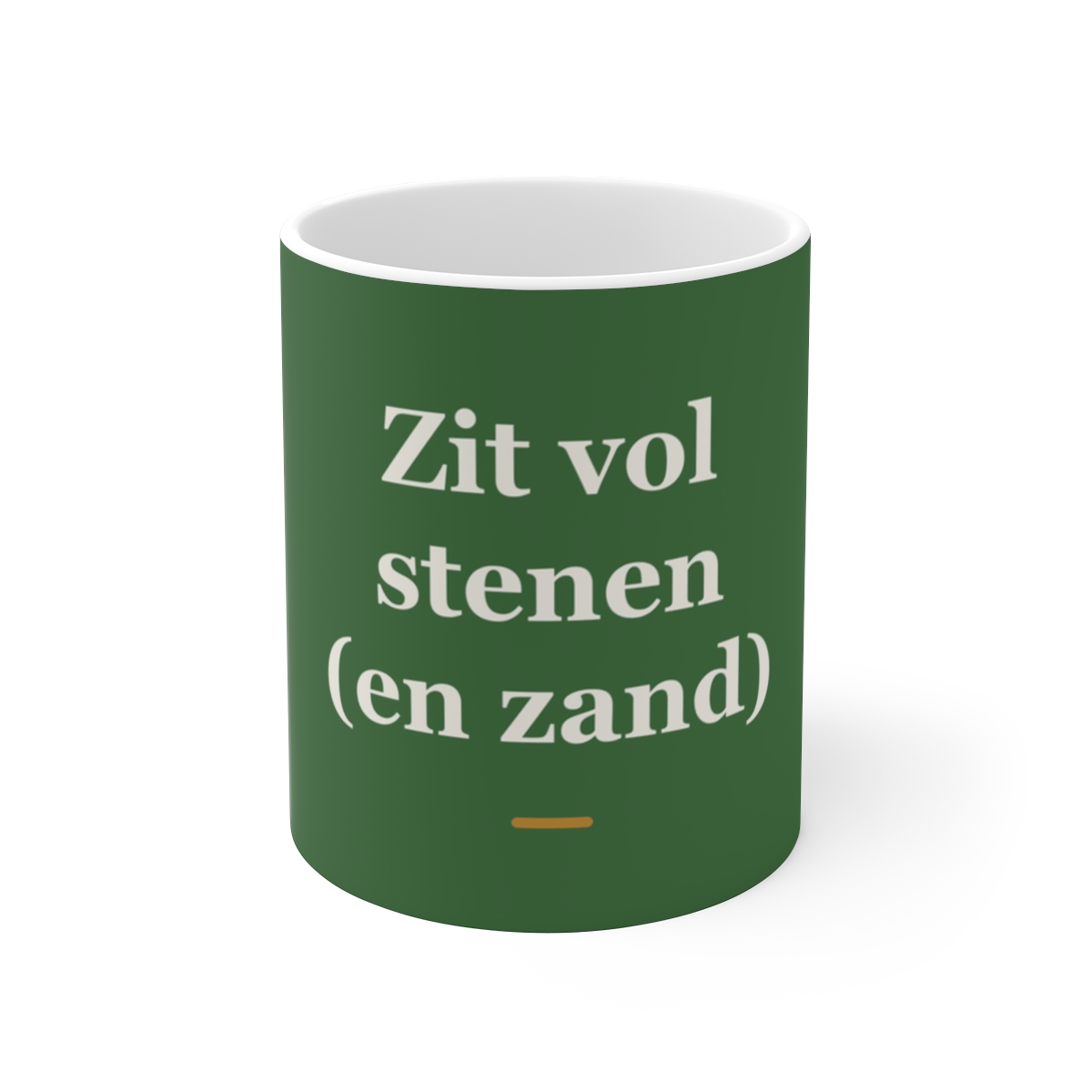 Mok met tekst “Zit vol stenen (en zand)” — cadeau voor een stratenmaker