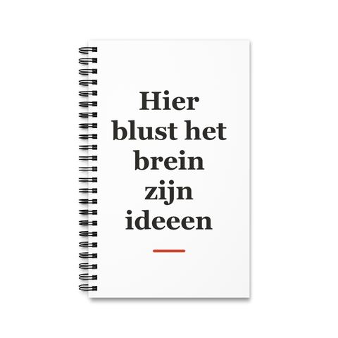 Notitieboek met tekst “Hier blust het brein zijn ideeen” — cadeau voor een brandweerman