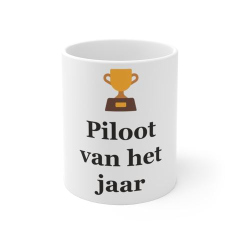 Mok met tekst “Piloot van het jaar” — cadeau voor een piloot