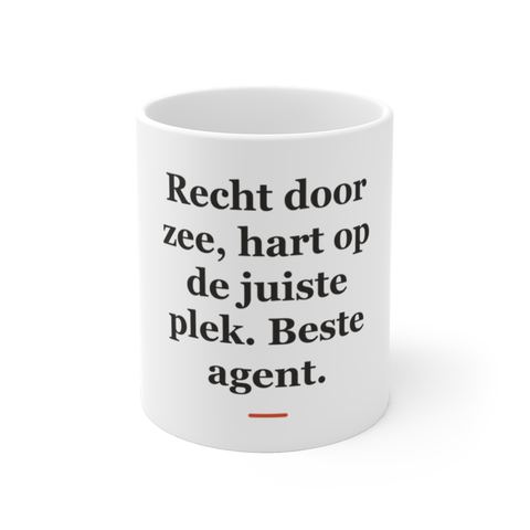 Mok met tekst “Recht door zee, hart op de juiste plek. Beste agent.” — cadeau voor een politieagent