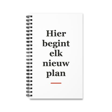 Notitieboek met tekst “Hier begint elk nieuw plan” — cadeau voor een verloskundige