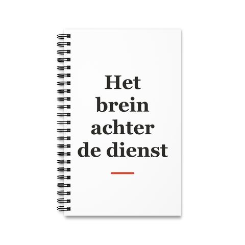 Notitieboek met tekst “Het brein achter de dienst” — cadeau voor een verpleegkundige