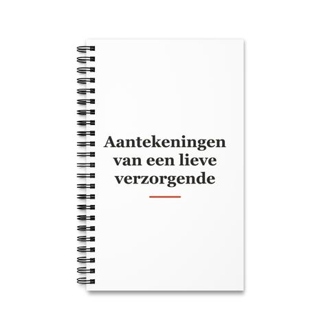Notitieboek met tekst “Aantekeningen van een lieve verzorgende” — cadeau voor een verzorgende